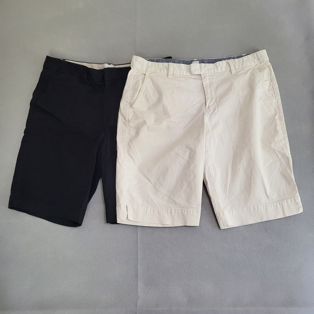 GAP Women's Classic Bermuda Shorts Lot Of 2 Size 12 10" Inseam